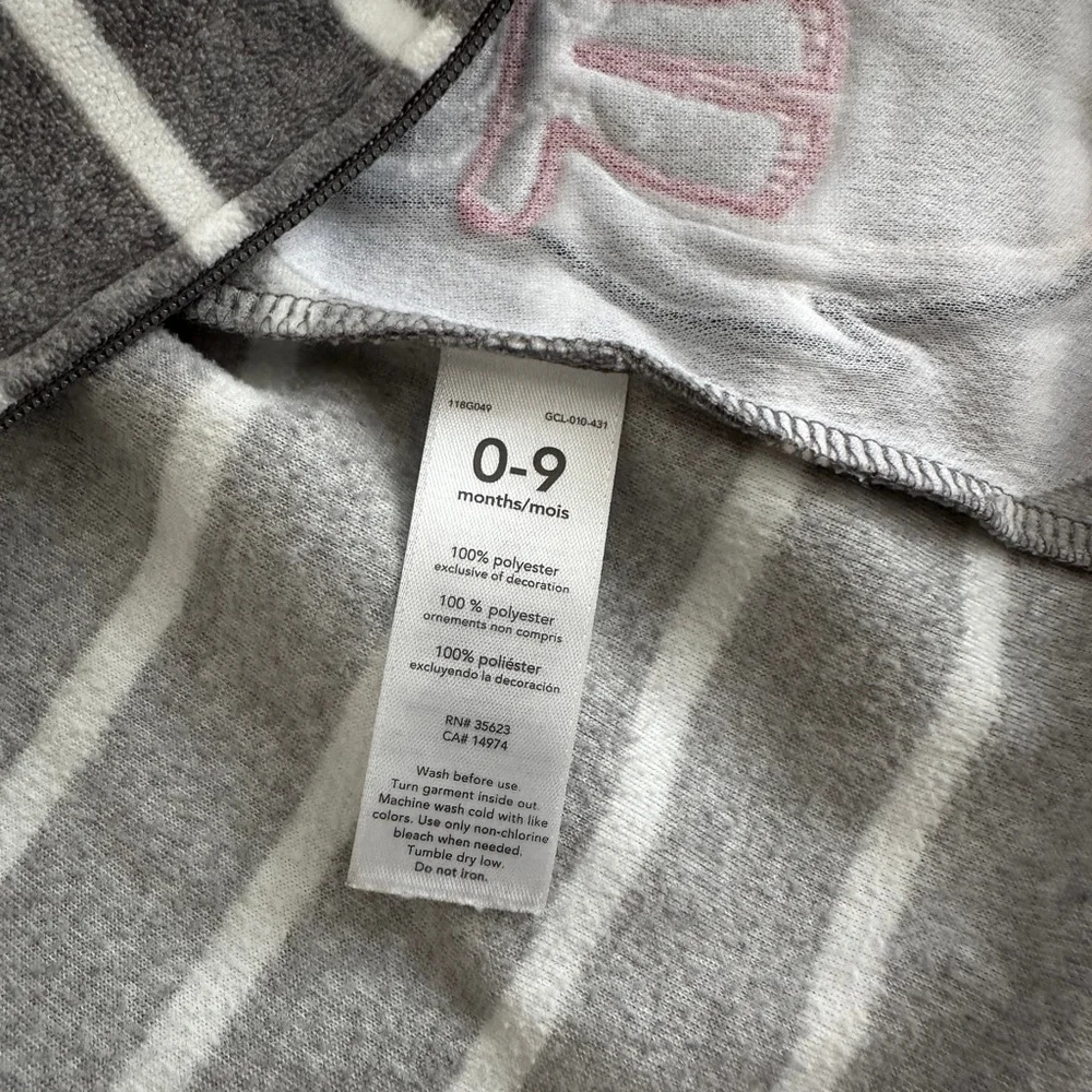 Baby Carter’s Penguin Sleep Sack 0-9 Months Gray White Striped Zip
